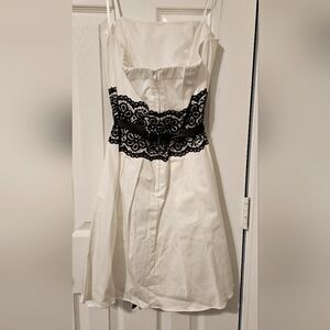 White strapless dress with gorgeous black lace